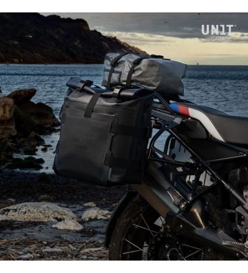 UNIT GARAGE Side bag carrying system for Moto Guzzi V7