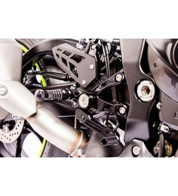 GILLES TOOLING Rear Set Control Kit for GSX-R 1000 17