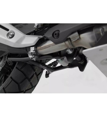 SW MOTECH Descanso Central para HONDA NX500 24- / CB500X 19-