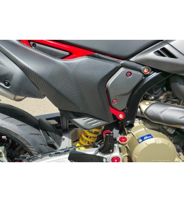 CNC RACING Tampas Laterais em Carbono para DUCATI HYPERMOTARD 698 24-25