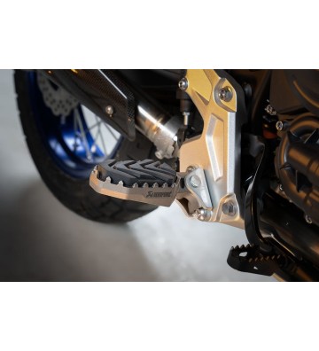 AKRAPOVIC Kit de pousa-pés em Titânio para TENERE 700 19-