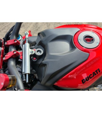 CNC RACING Proteção de Depósito de Combustível em Carbono para DUCATI Streetfighter V4/S 25-26