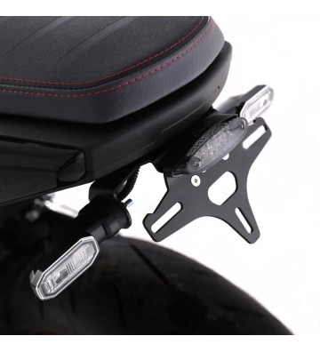 R&G Suporte de Matrícula para SUZUKI GSX-8T/TT 25-