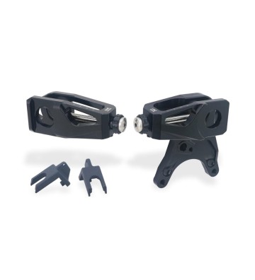 CNC RACING Chain Adjusters for DUCATI Panigale V4/S 25-26 / V4 R 2026 / Streetfighter V4/S 25-26