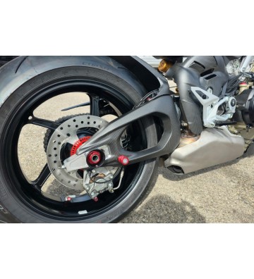 CNC RACING Proteções de Braço Oscilante em Carbono para DUCATI Panigale V4/S 25-26 / Streetfighter V4/S 25-26