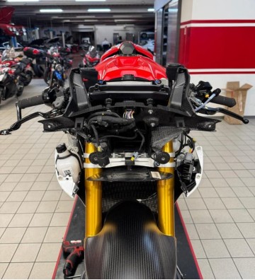 CNC RACING Aranha em Carbono para DUCATI Panigale V4/S 25-26