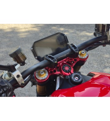 CNC RACING Dashboard Cover for DUCATI Streetfighter V2/S 25-26 / Panigale V2/S 25-26 / Hypermotard V2/SP 2026
